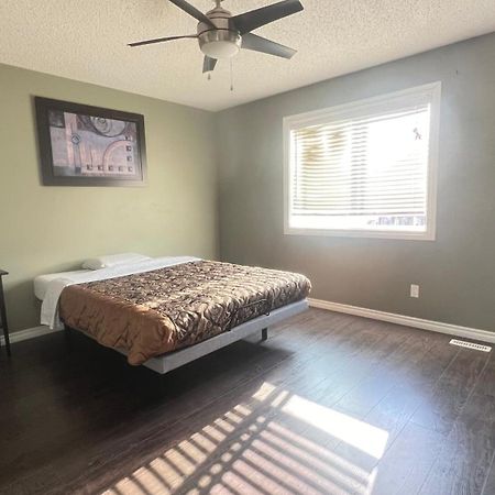 Monthly Accommodation Edmonton Londondery, Pilot Sound, Mcconachie Area Екстер'єр фото