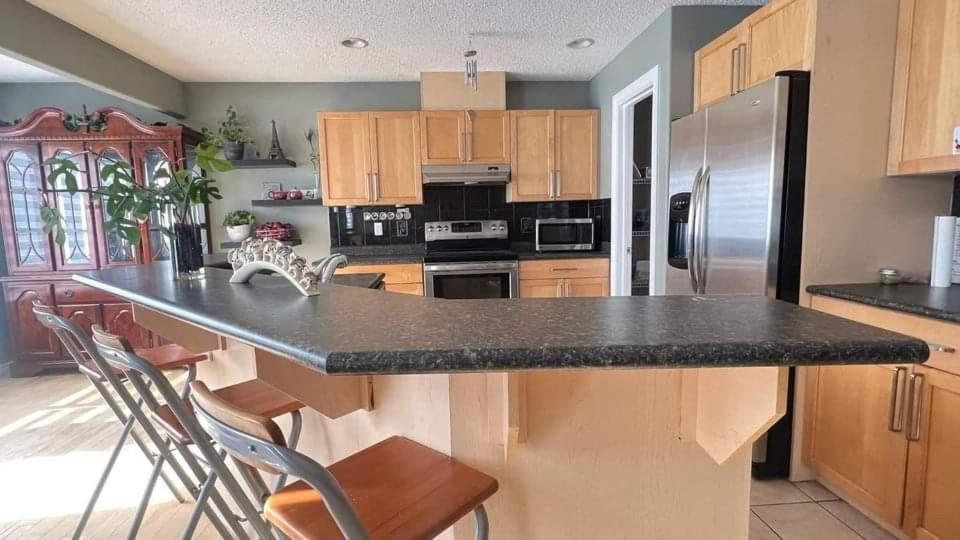 Monthly Accommodation Edmonton Londondery, Pilot Sound, Mcconachie Area Екстер'єр фото